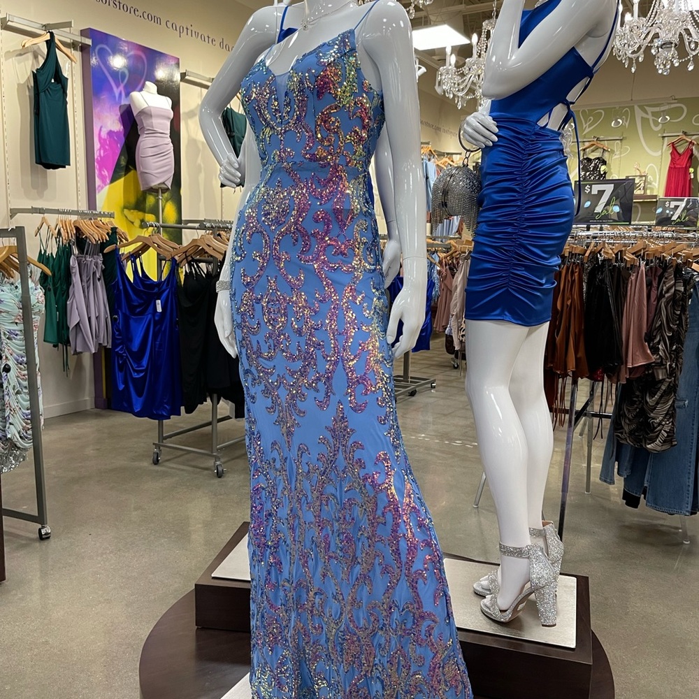 Windsor Prom dress